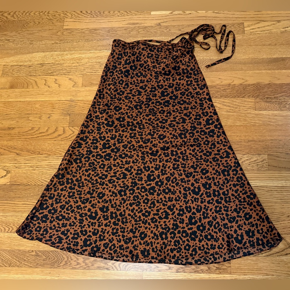 NEW Dress Forum Stylish Animal Print Midi Skirt size M - Picture 6 of 15